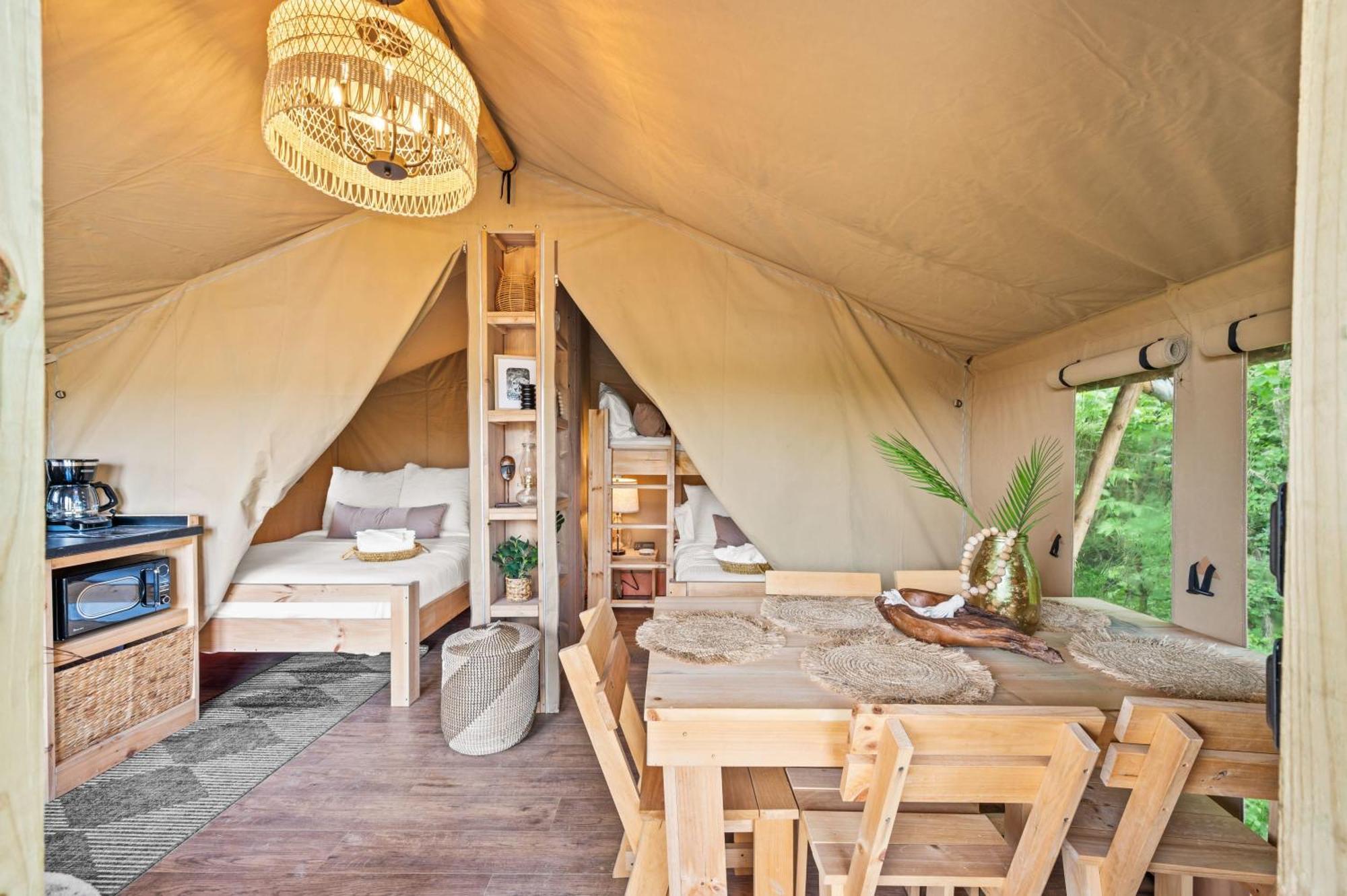 The Lodges At Eden Reserve - Safari Tents 威廉斯敦 外观 照片