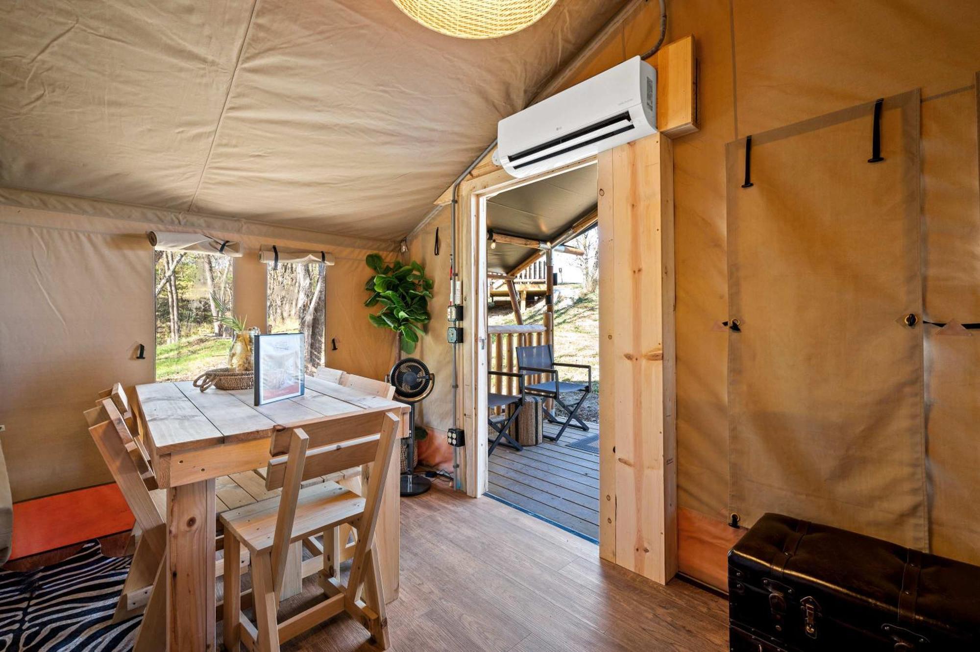 The Lodges At Eden Reserve - Safari Tents 威廉斯敦 外观 照片